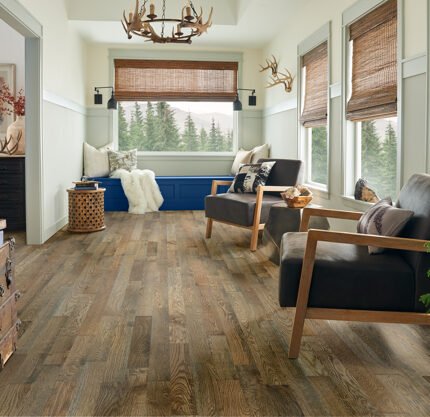 oak solid hardwood- oak flooring-solid hardwood-hardwood install-hardwood materials-home flooring-flooring installation