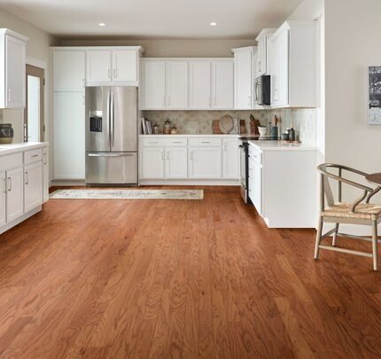 red oak hardwood-red oak flooring-red oak maerials- red oak floor boards-engineered hardwood- flooring-hardwood install-hardwood materials-home flooring-flooring installation