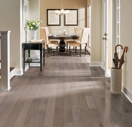 white oak hardwood-white oak flooring-solid hardwood-hardwood install-hardwood materials-home flooring-flooring installation