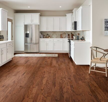 red oak hardwood-red oak flooring-red oak maerials- red oak floor boards-engineered hardwood- flooring-hardwood install-hardwood materials-home flooring-flooring installation