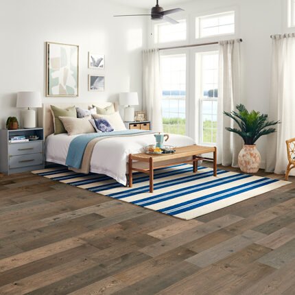 white oak-white oak flooring- white oak engineered-white oak materials-engineered hardwood- flooring-hardwood install-hardwood materials-home flooring-flooring installation